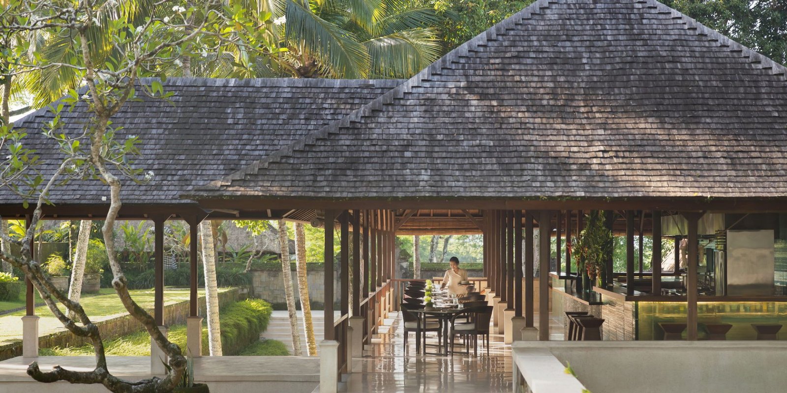 COMO Shambhala Estate - glow Restaurant - Lunch Service_result